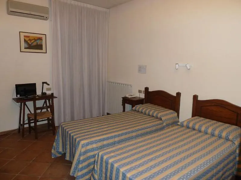 Hotel Priori Secret Garden Perugia 4*,  Italien